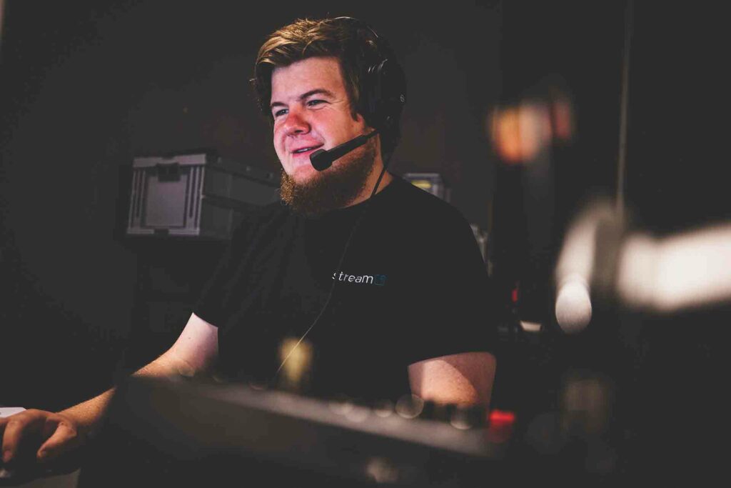 Livestream Producer Andy